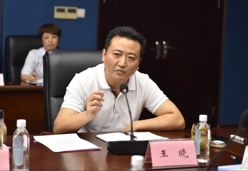 南昌市政公用集團(tuán)黨委副書記、總經(jīng)理萬義輝一行調(diào)研江西長運(yùn)