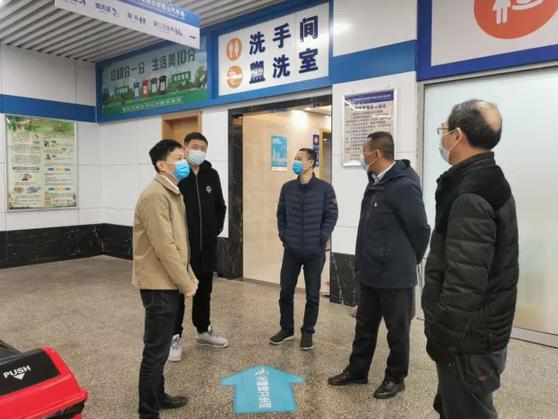 黃俊一行深入青山客運(yùn)站、南昌長途客運(yùn)站檢查指導(dǎo)安全生產(chǎn)等工作