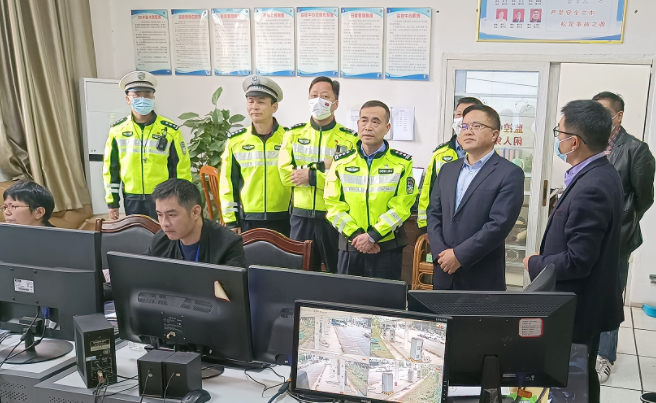 新余長運：市公安局交警支隊領導檢查新余長運安全生產(chǎn)工作