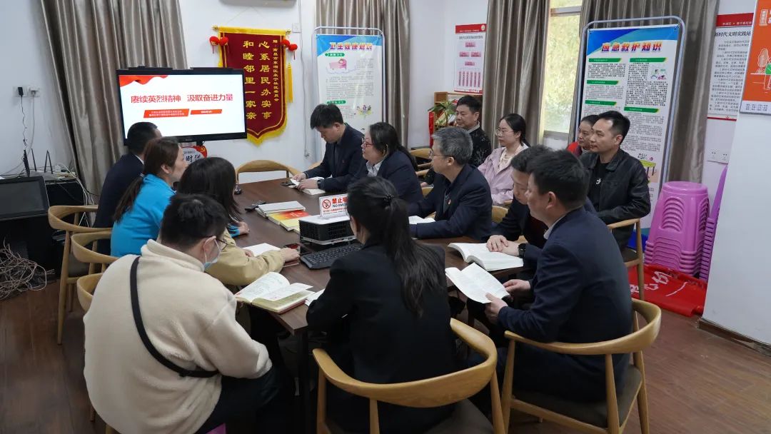 長運(yùn)科技 組織開展“全國愛國衛(wèi)生運(yùn)動(dòng)月”志愿服務(wù)活動(dòng)