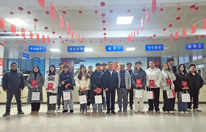 上饒汽運(yùn):駕校首屆短視頻評選活動圓滿落幕 學(xué)車精彩瞬間燃爆網(wǎng)絡(luò)