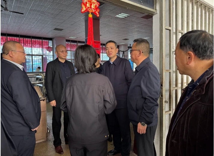 吉安公司 吉安市政府領導深入吉安客運(公交)場站督導檢查春運安全生產工作